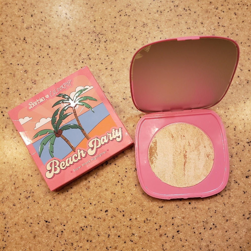 NWT Colourpop Barbie Beach Party Highlighter
